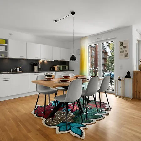 Apartmán Jungle Deluxe - Fuer 5 Tiefgarage Balkon 2x Desk Spielplatz